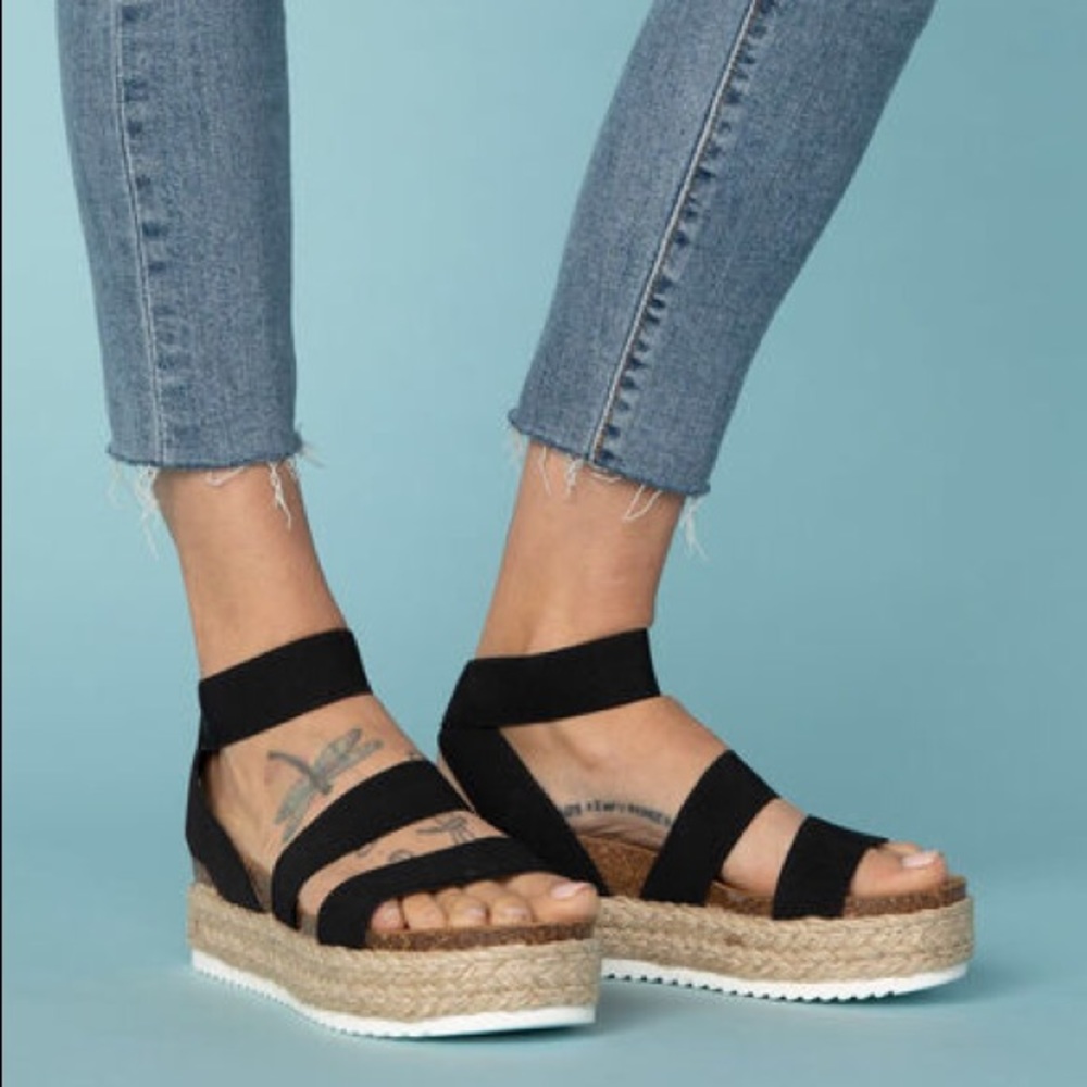 Steve Madden Kimmie sandal -Never worn